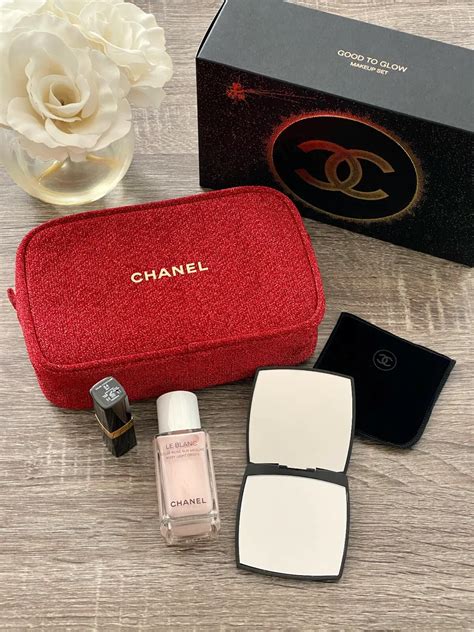 chanel makeup holiday gift set|chanel holiday gift sets 2022.